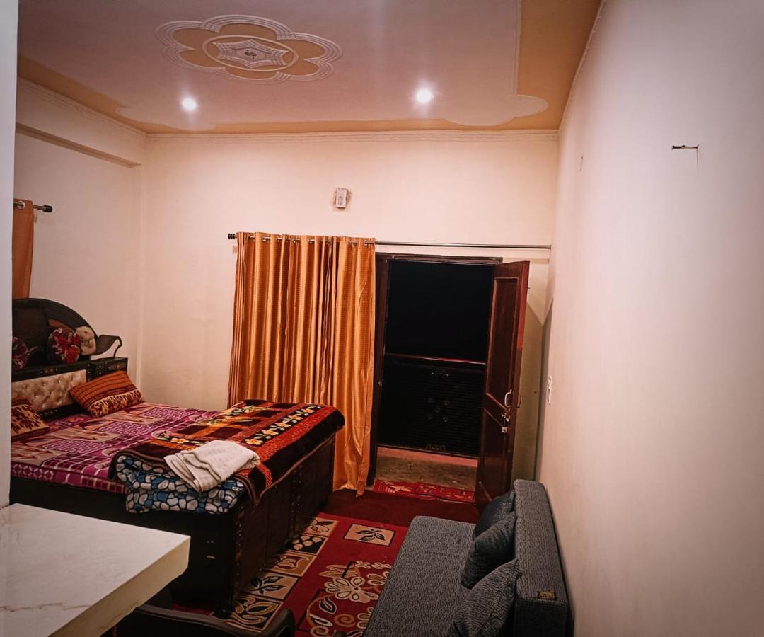 Peace Holiday Homestay Chail ภายนอก รูปภาพ